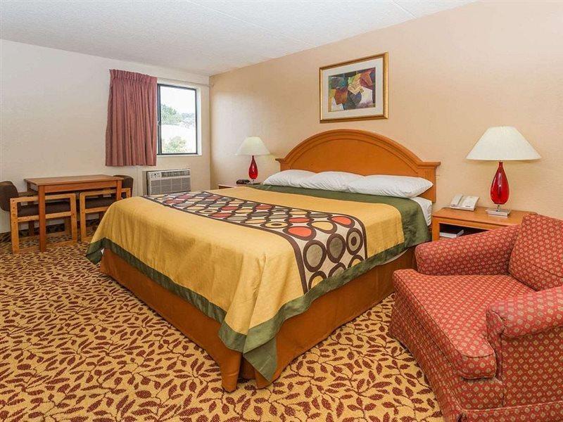 Hotel Super 8 By Wyndham Colo. Sprs. Garden Of The Gods Colorado Springs Exterior foto